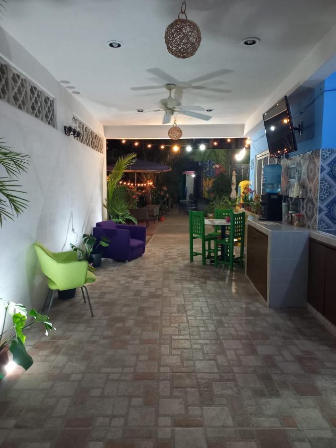 Casona Del Negro Aguilar Hotell Valladolid  Exteriör bild