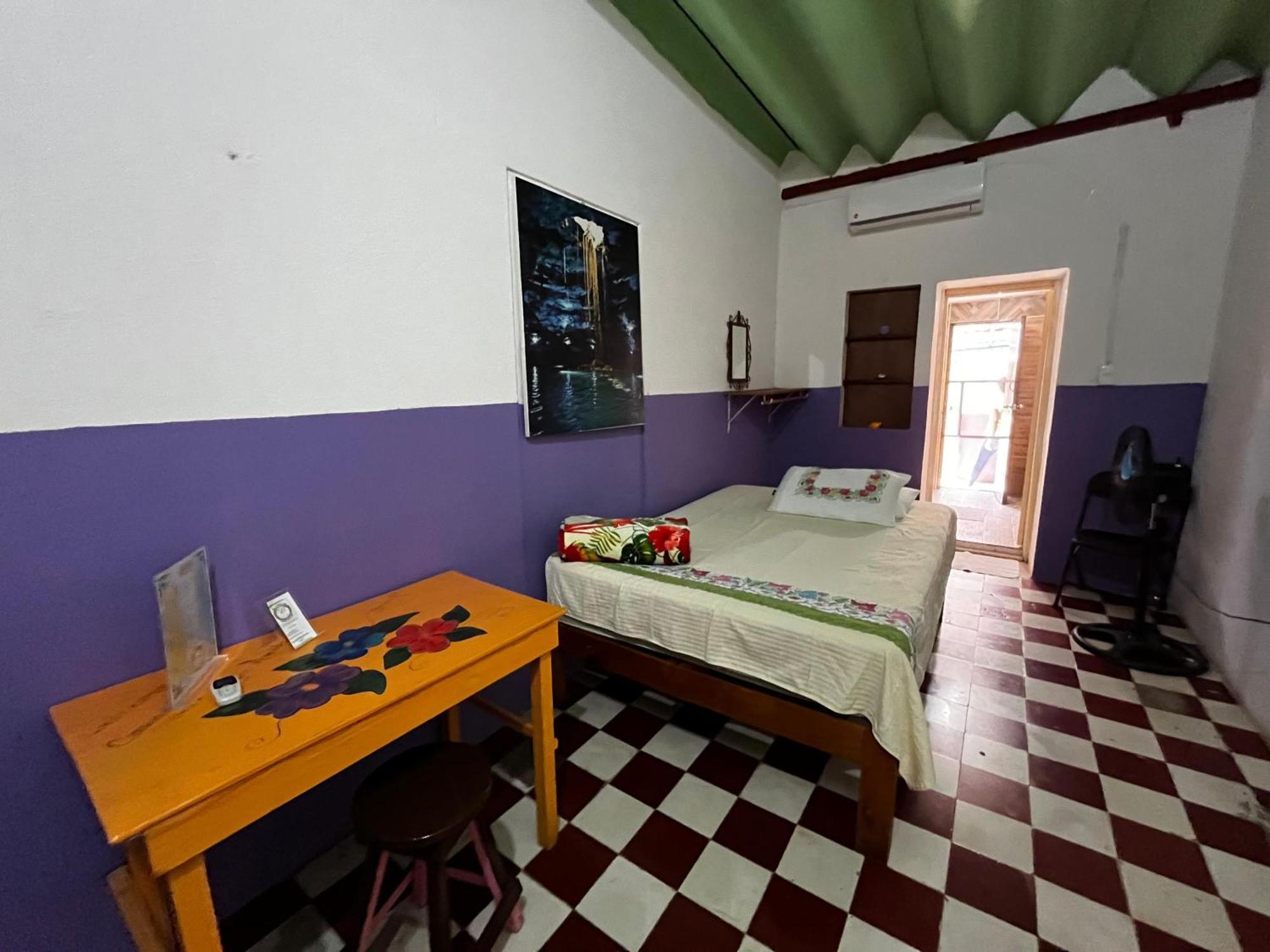 Casona Del Negro Aguilar Hotell Valladolid  Exteriör bild